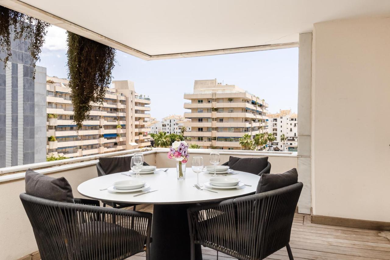 Puerto Banus, Edificio Tembo, 2 Bedroom Apartment, Parking And Pool Marbella Esterno foto