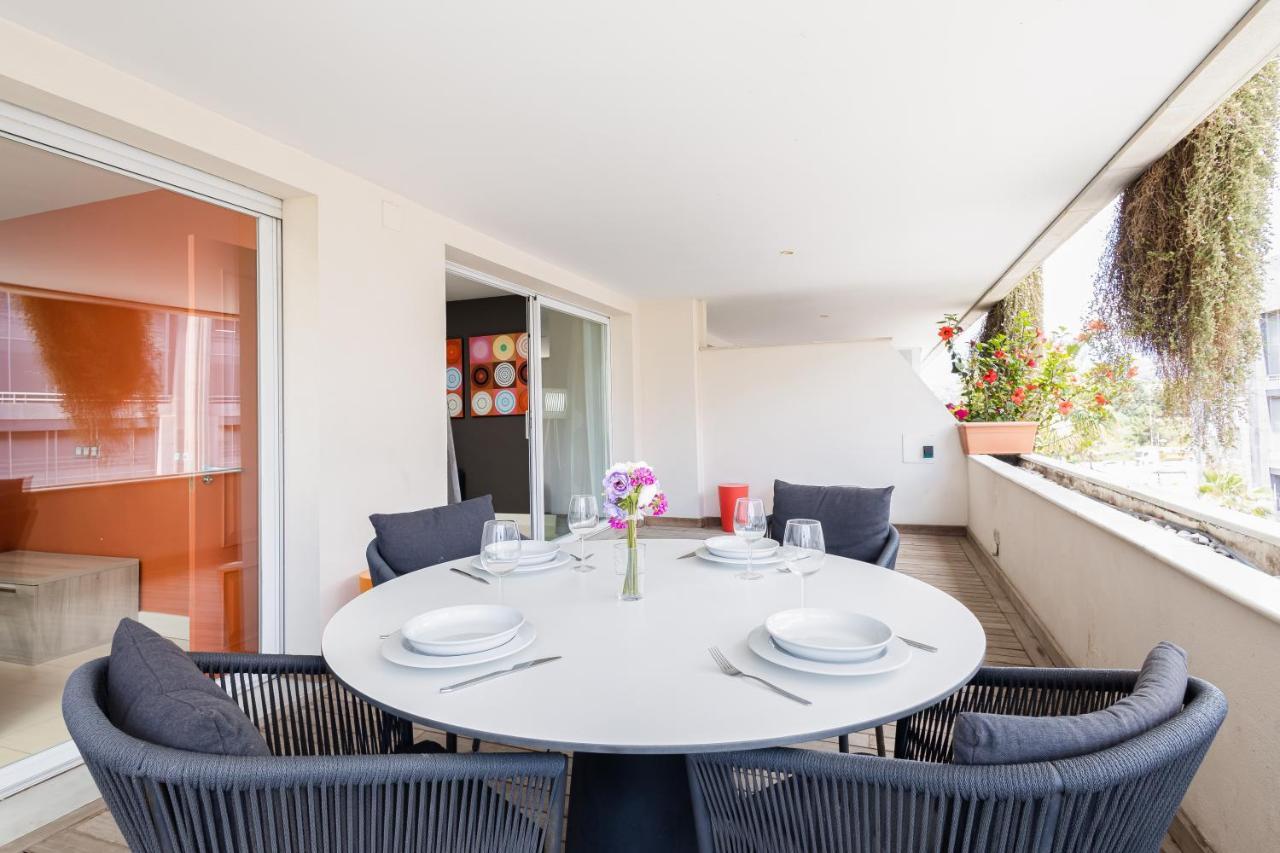 Puerto Banus, Edificio Tembo, 2 Bedroom Apartment, Parking And Pool Marbella Esterno foto